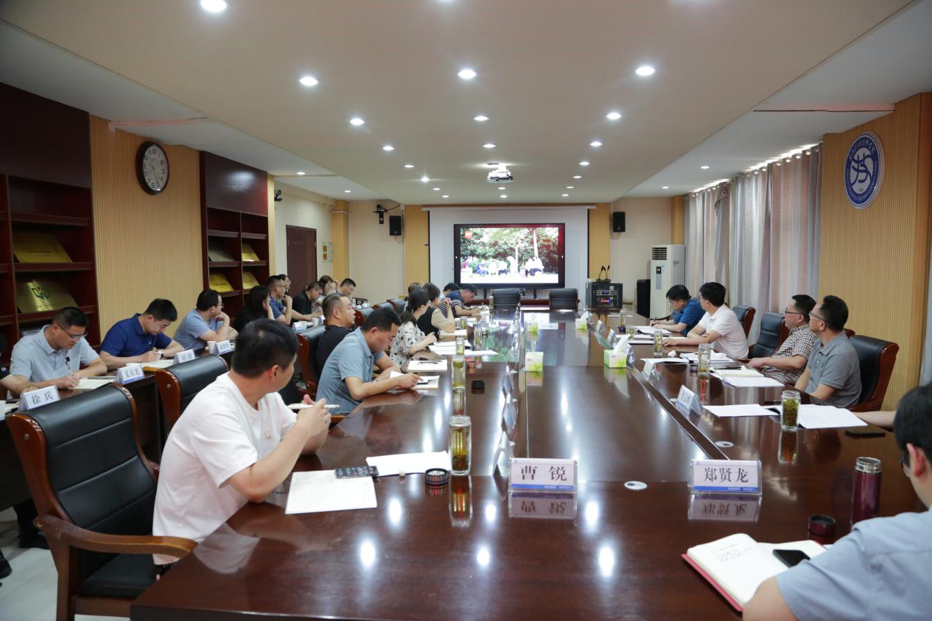 9308b0ef7ae40d4a51a8a3075e8ee0a